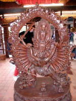Im Pavillon von Nepal