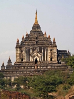 Bagan, der That-byin-nyu-Tempel
