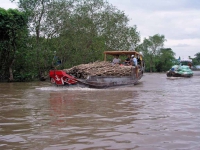 Mekong, typische Schiffe für die Region