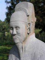 Hue, Wächterstatute vor der Grabanlage von Minh Mang